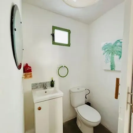 Casa Kira Camarote, Macher 公寓 *